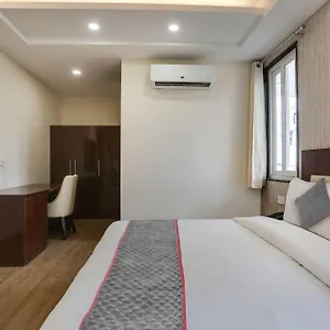 Townhouse The Adore Hotel Gurgaon
